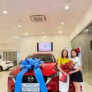 Hoạt động tư vấn và giao xe Mazda tại Lai Châu 2