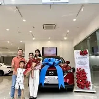 Hoạt động tư vấn và giao xe Mazda tại Lai Châu 3