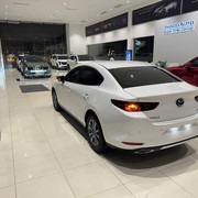 Người lớn tuổi ngồi xe Mazda: Cách chỉnh ghế và tiện ích để không bị mỏi: Gợi ý thực tế